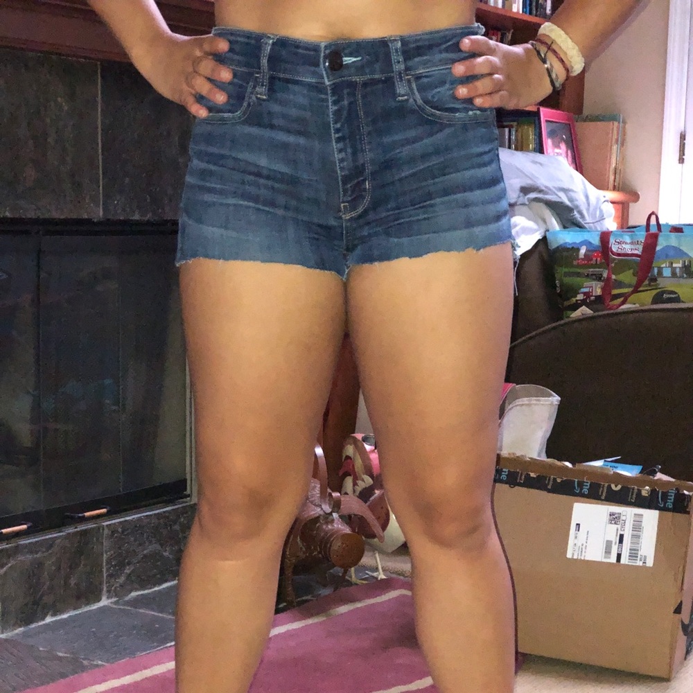 Cutoff Jean shorts